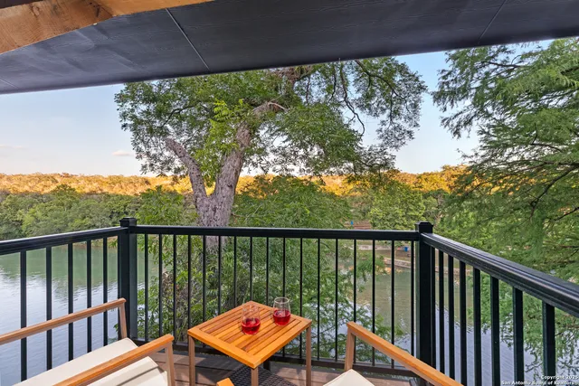 a view of outdoor space shop and garage