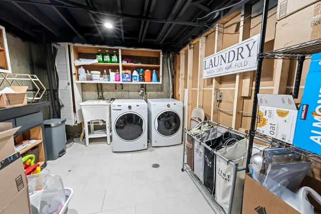 $334,900 | 16411 Oxford Drive, Tinley Park, IL 60477