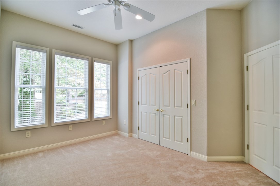 212 Wynmere Way Seneca, SC 29672 - Photo 31 of 46 Gallery Image 31