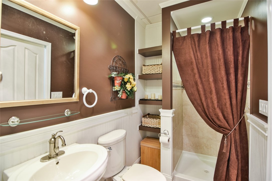 212 Wynmere Way Seneca, SC 29672 - Photo 45 of 46 Gallery Image 45