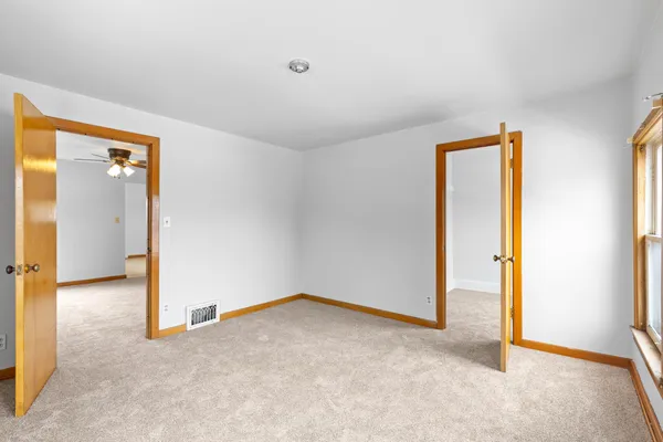 $184,900 | 1809 Madison Street, Manitowoc, WI 54220