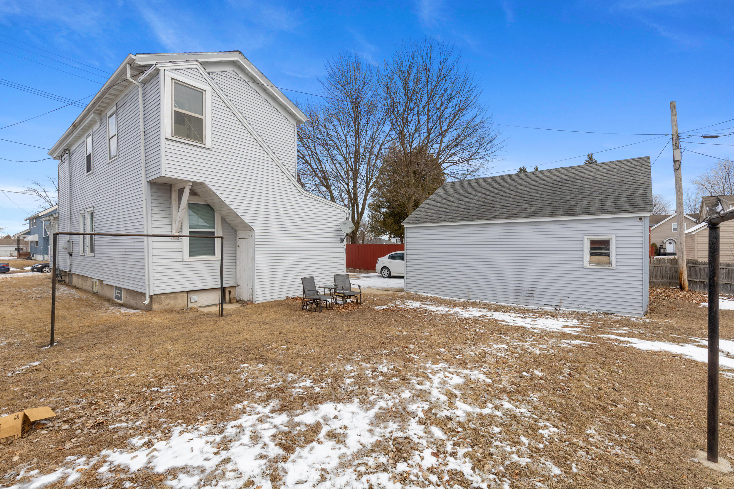 1809 Madison Street Manitowoc, WI 54220 - Photo 22 of 24 photo feb 25 2026, 11 46 47 pm