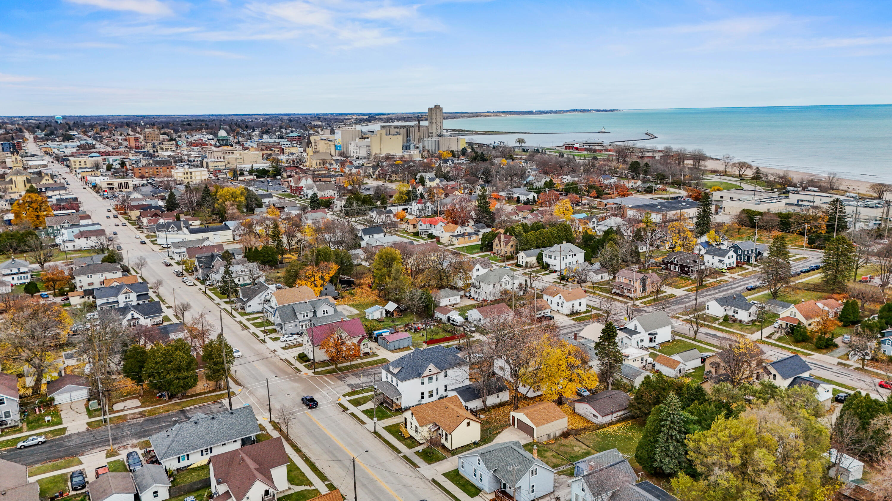 1809 Madison Street Manitowoc, WI 54220 - Photo 23 of 24 Photo Nov 22 2024, 2 08 13 PM