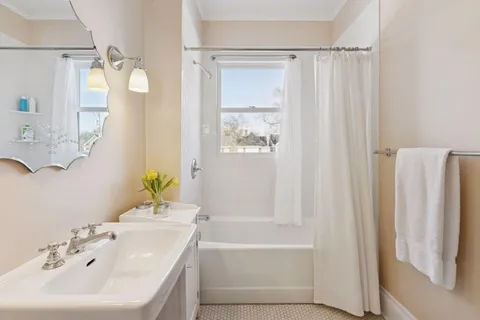 $840,000 | 1033 Portland Avenue, St. Paul, MN 55104