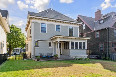 $840,000 | 1033 Portland Avenue, St. Paul, MN 55104