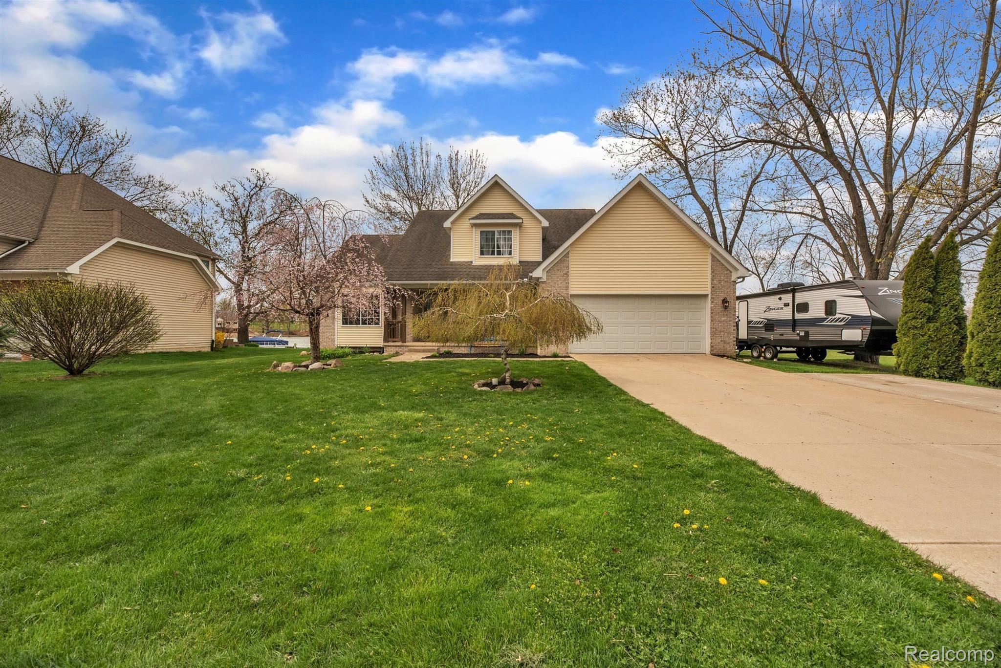 11256 Ford Road Brighton, MI 48116 - Photo 3 of 51 03-11256 Ford Rd-Windowstill Real Estate Photography-3.jpg