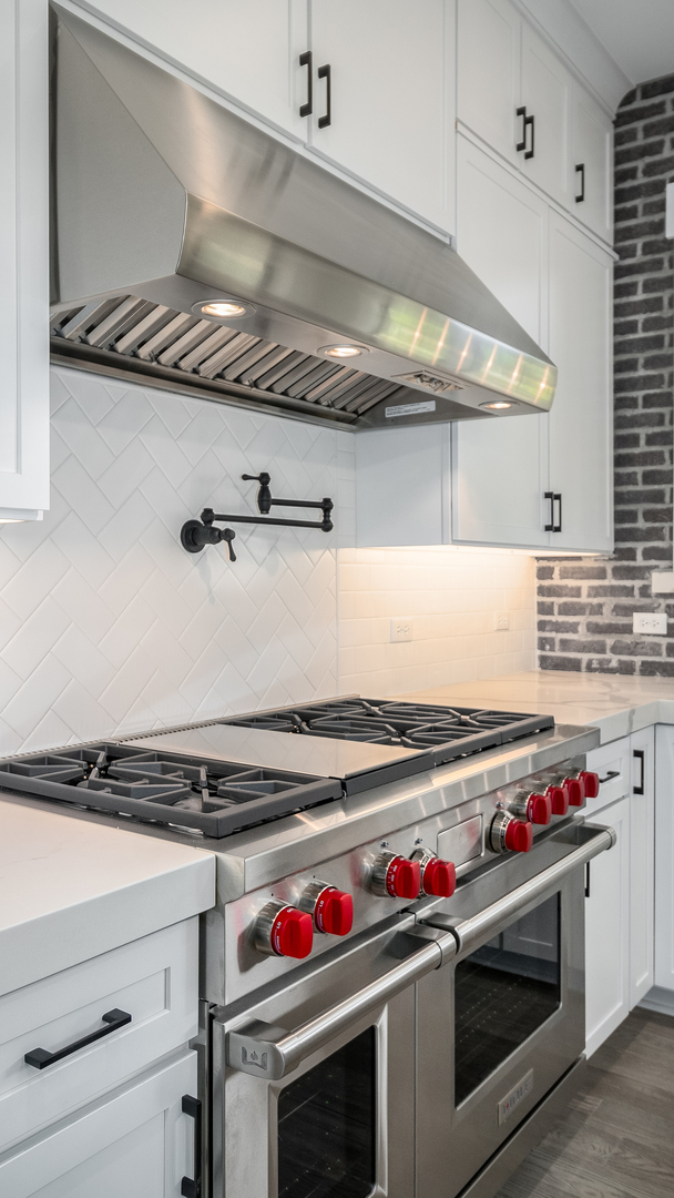 830 Wellner Road Naperville, IL 60540 - Photo 4 of 50