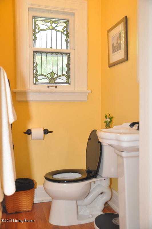 2372 Valley Vista Road Louisville, KY 40205 - Photo 24 of 59 DSC_0064