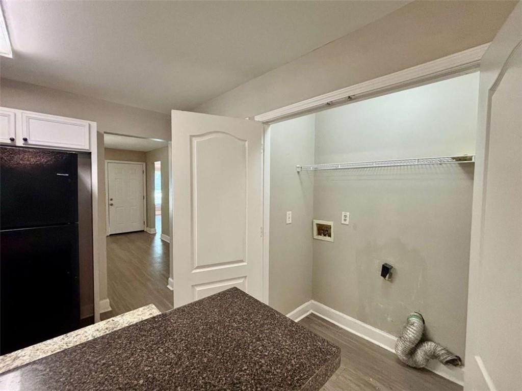 2595 Elliott Street Northwest Atlanta, GA 30318 - Photo 13 of 27