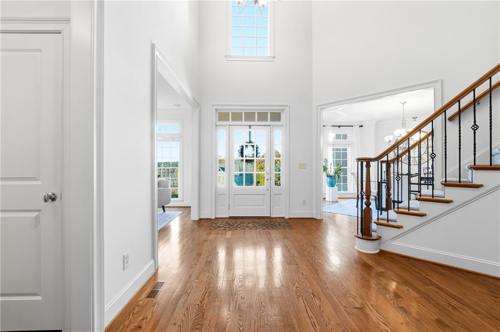 2347 Lake Ridge Terrace Lawrenceville, GA 30043 - Photo 5 of 75