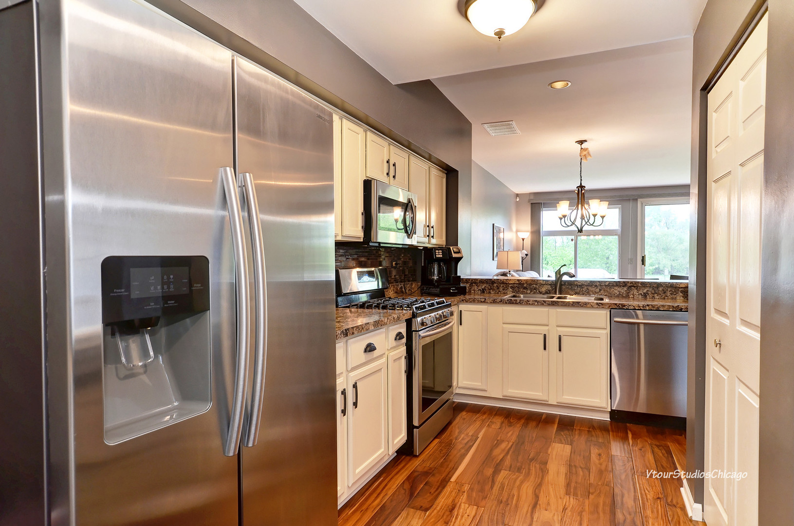 8289 Ripple Ridge, Unit 8289 Darien, IL 60561 - Photo 8 of 25