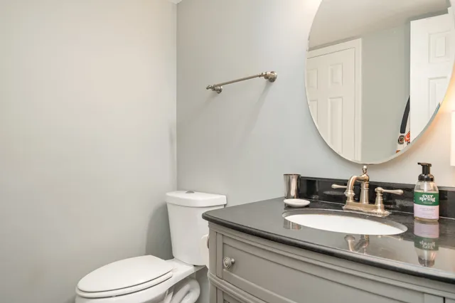 $270,000 | 4001 Anderson Road, Unit B124, Nashville, TN 37217