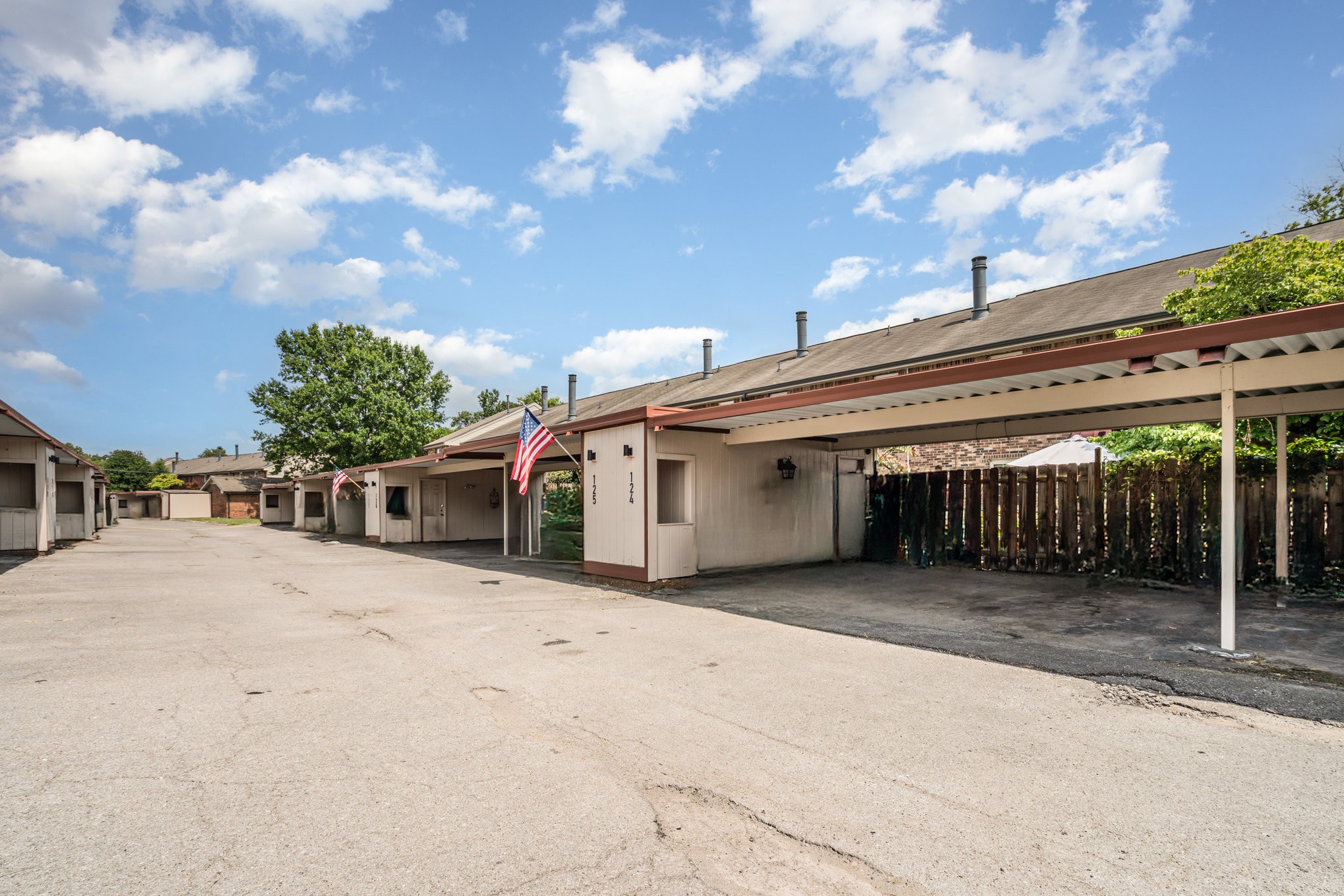 4001 Anderson Road, Unit B124 Nashville, TN 37217 - Photo 34 of 36 a view of a house with a outdoor space