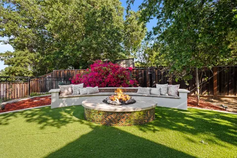 $9,500,000 | 15301 Robin Anne Lane, Monte Sereno, CA 95030