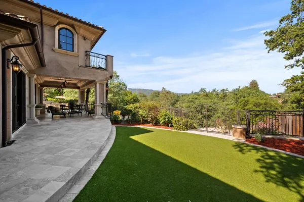 $9,500,000 | 15301 Robin Anne Lane, Monte Sereno, CA 95030