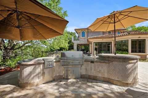 $9,500,000 | 15301 Robin Anne Lane, Monte Sereno, CA 95030