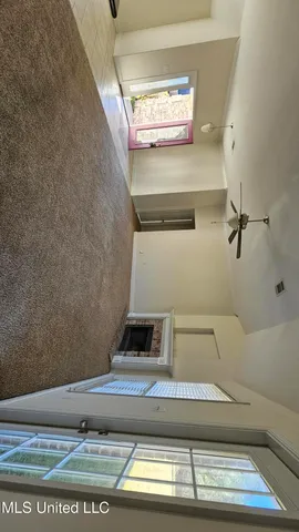 $2,025 | 3111 Village Circle, Ocean Springs, MS 39564