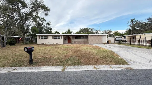$350,000 | 406 Dunedin Avenue, Temple Terrace, FL 33617
