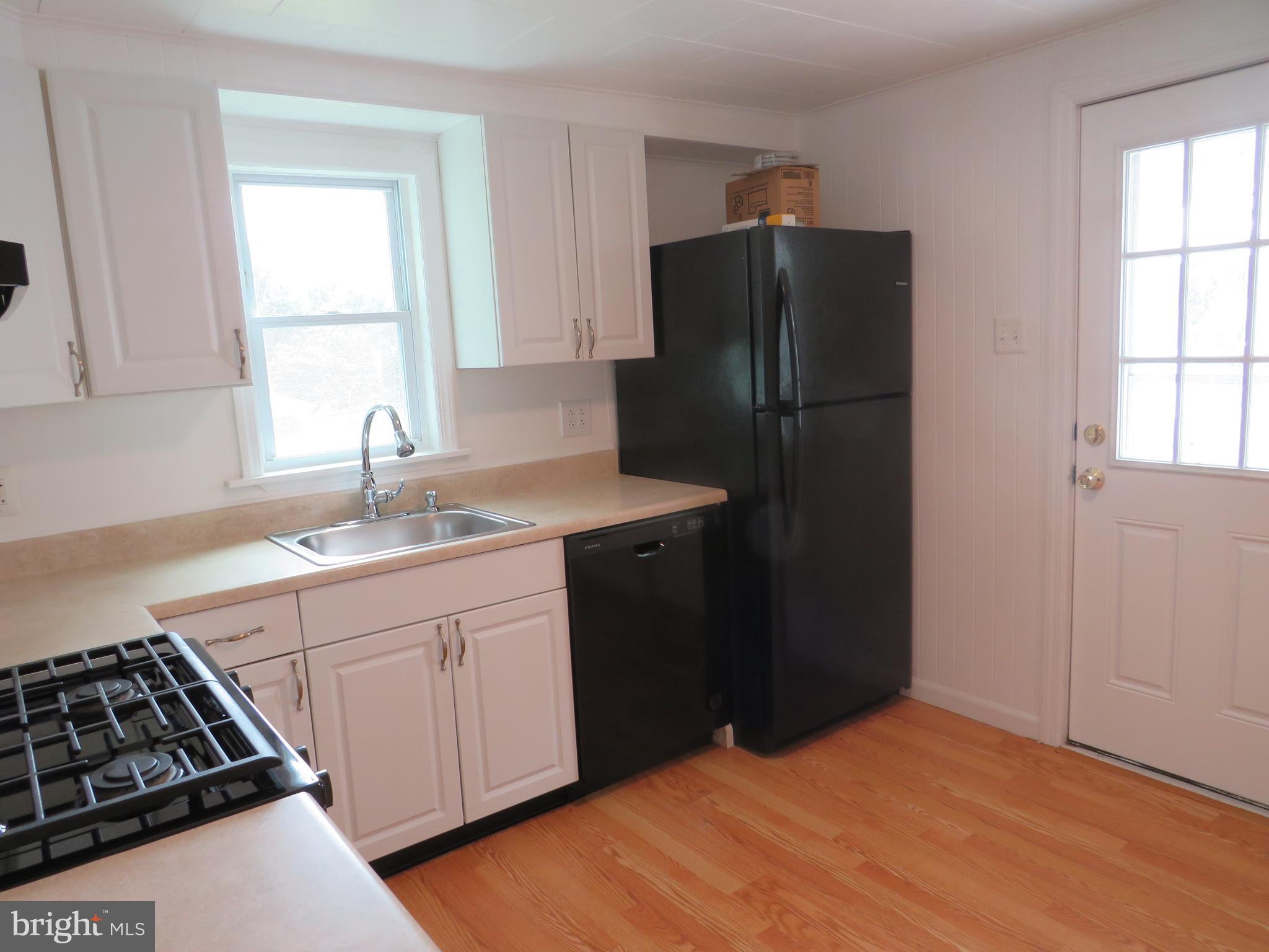 129 Central Avenue Ewing, NJ 08628 - Photo 15 of 43