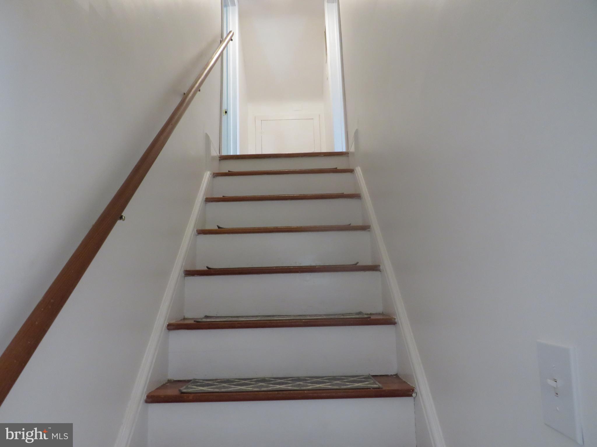 129 Central Avenue Ewing, NJ 08628 - Photo 26 of 43