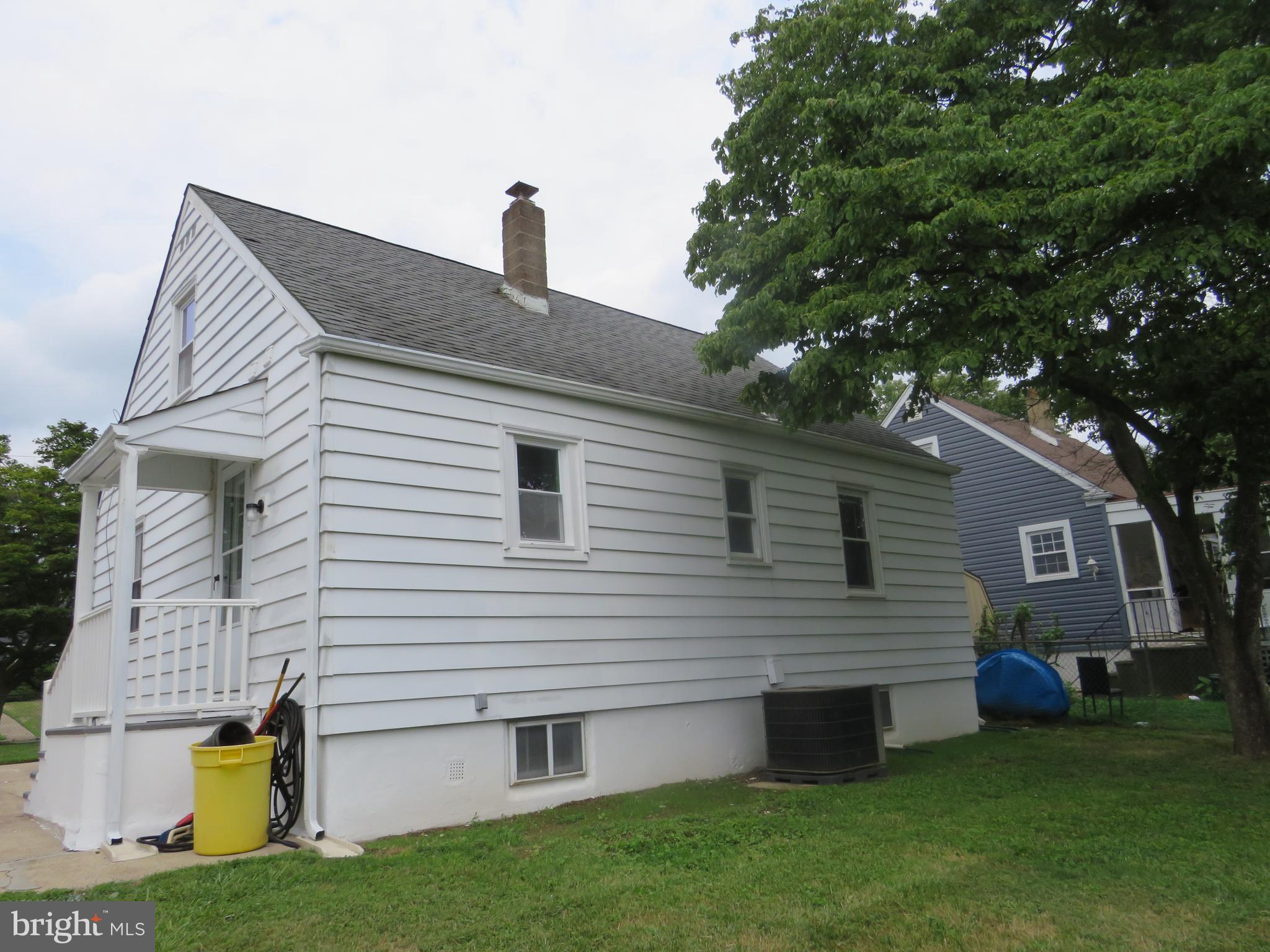 129 Central Avenue Ewing, NJ 08628 - Photo 3 of 43