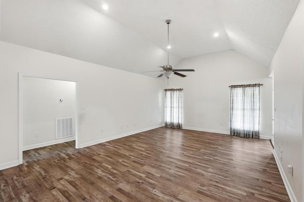 375 Brummitt Road Castalian Springs, TN 37031 - Photo 5 of 34