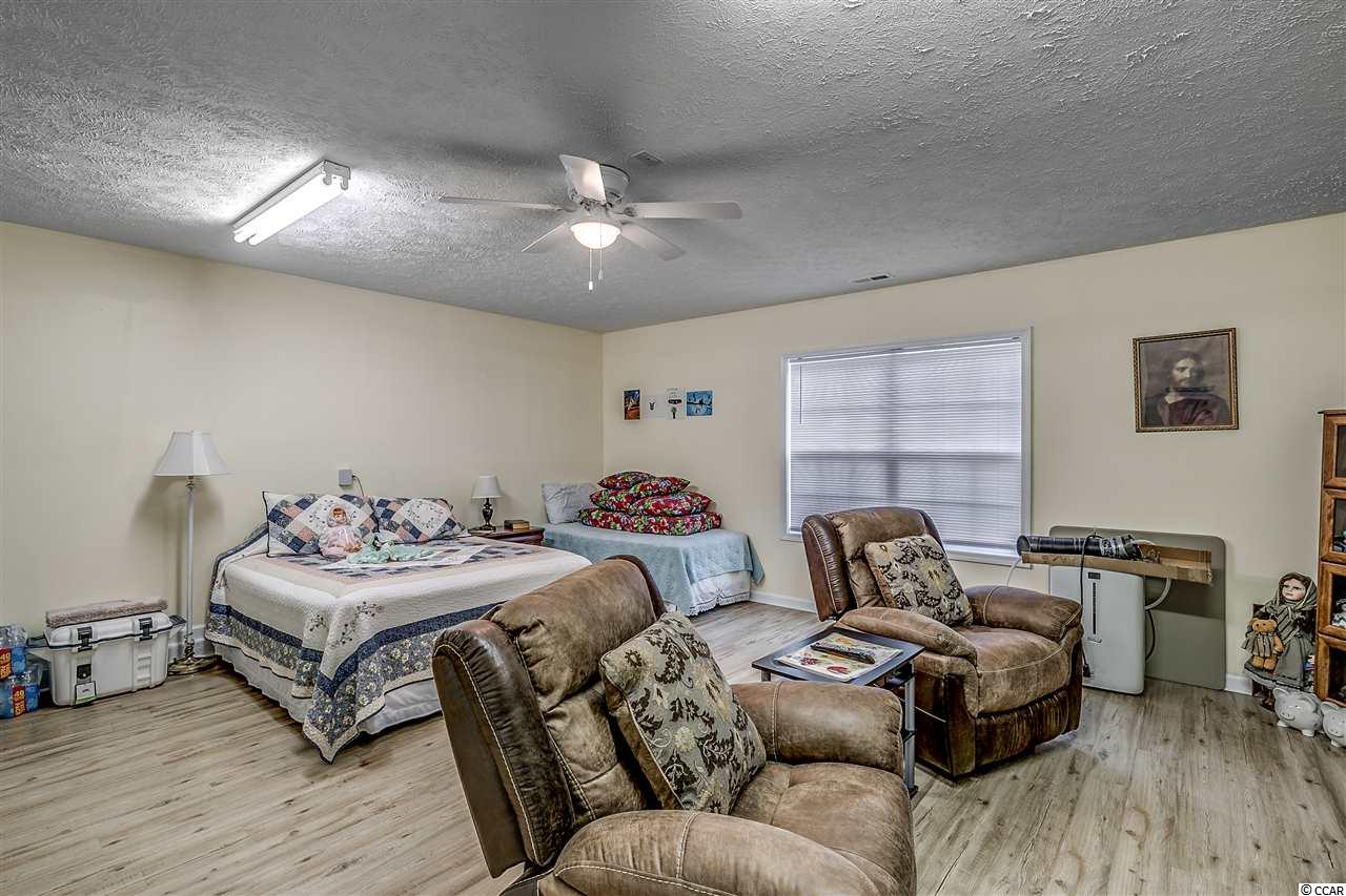 944 Barrett Street Loris, SC 29569 - Photo 13 of 24