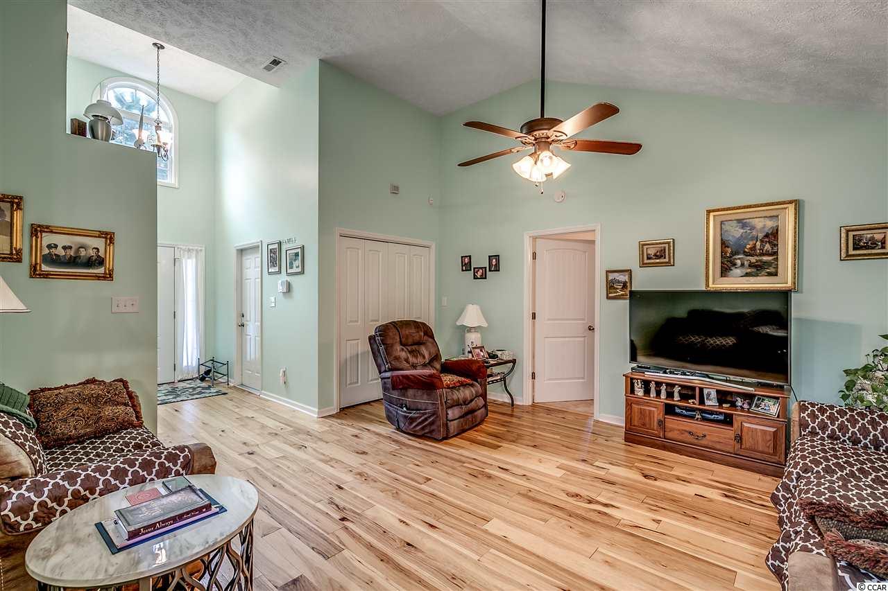 944 Barrett Street Loris, SC 29569 - Photo 7 of 24