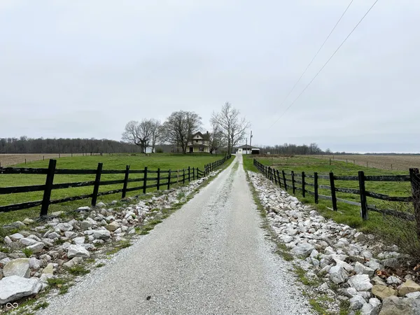 $369,900 | 1198 Highway 59, Rockville, IN 47872