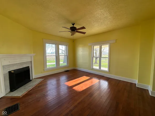 $369,900 | 1198 Highway 59, Rockville, IN 47872