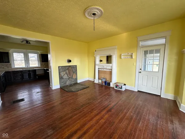 $369,900 | 1198 Highway 59, Rockville, IN 47872