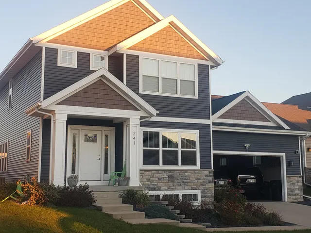 $534,900 | 241 South Longfield Drive, Sun Prairie, WI 53590