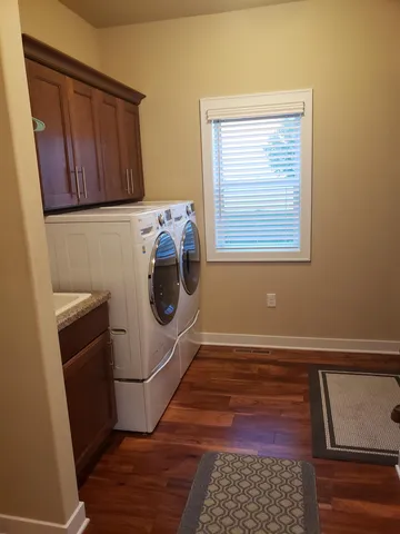 $534,900 | 241 South Longfield Drive, Sun Prairie, WI 53590