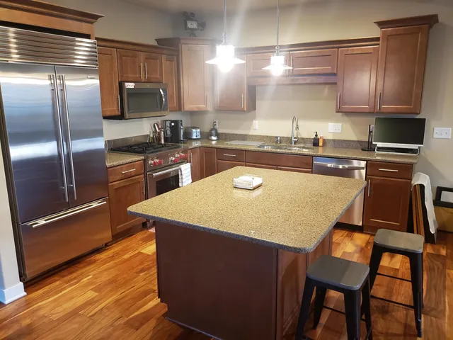 $534,900 | 241 South Longfield Drive, Sun Prairie, WI 53590