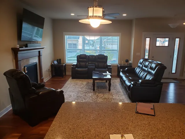 $534,900 | 241 South Longfield Drive, Sun Prairie, WI 53590