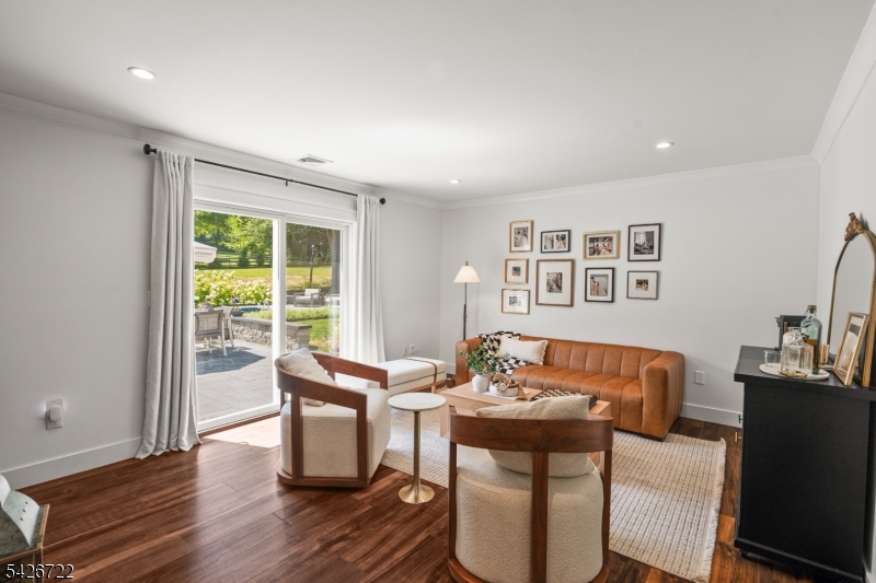 17 Drake Road Mendham, NJ 07945 - Photo 11 of 50