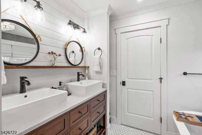17 Drake Road Mendham, NJ 07945 - Photo 24 of 50