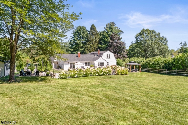17 Drake Road Mendham, NJ 07945 - Photo 48 of 50