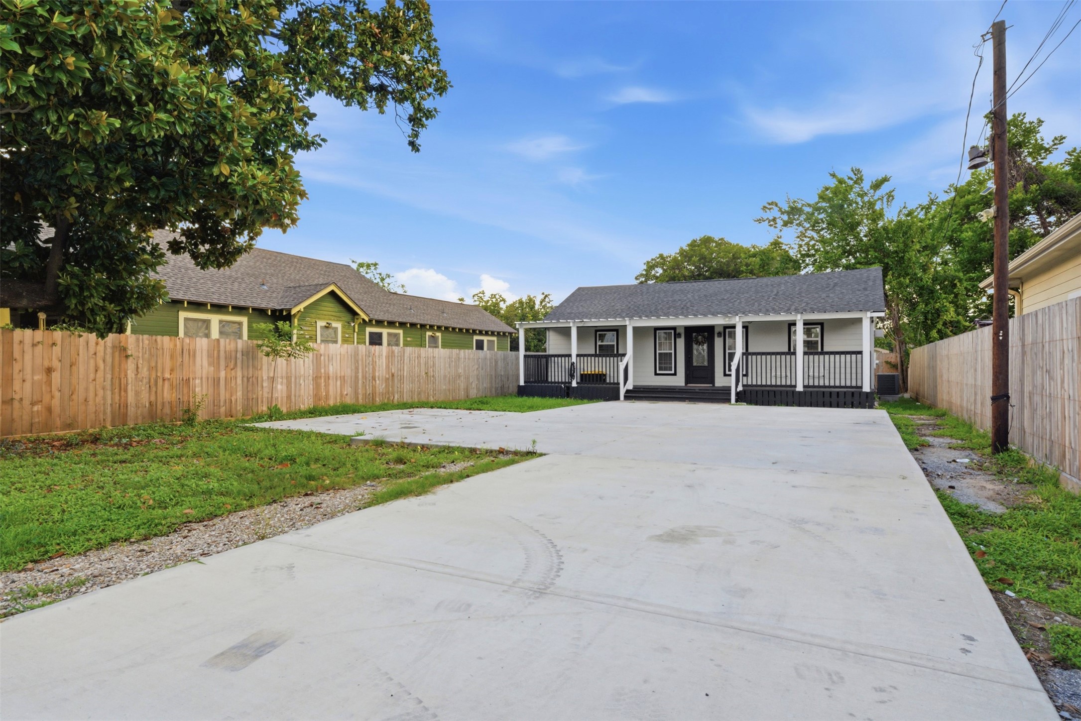 321 Reid Street Houston, TX 77022 - Photo 32 of 45