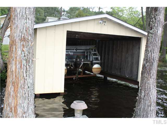 991 Country Club Road Smithfield, NC 27577 - Photo 15 of 16 A LOOK INSIDE THE BOAT HOUSE