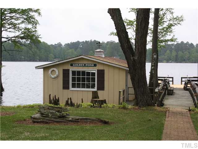 991 Country Club Road Smithfield, NC 27577 - Photo 2 of 16 Boat House Perfect for Most Size Boats