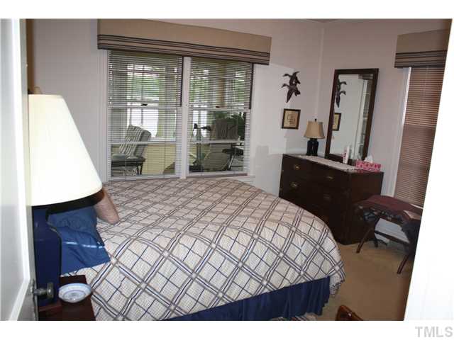 991 Country Club Road Smithfield, NC 27577 - Photo 10 of 16 2nd Bedroom w/ VIEWS OF LAKE