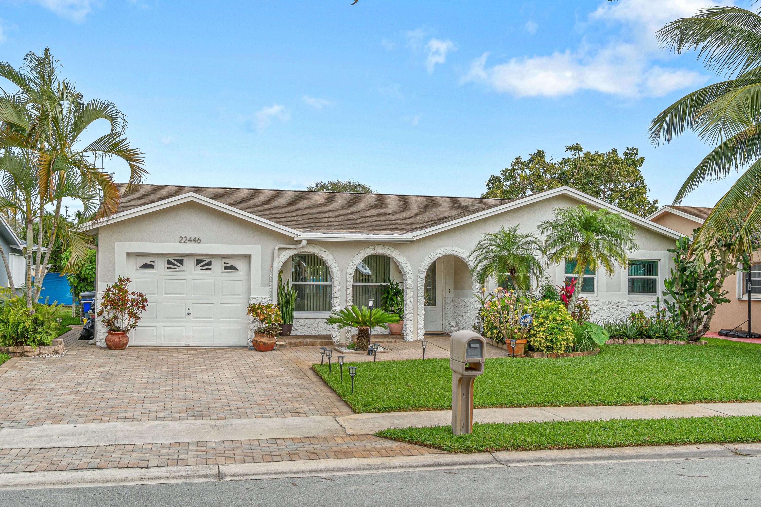 22446 Southwest 65th Avenue Boca Raton, FL 33428 - Photo 1 of 27 003-22446Southwest65thAvenue-BocaRaton-F