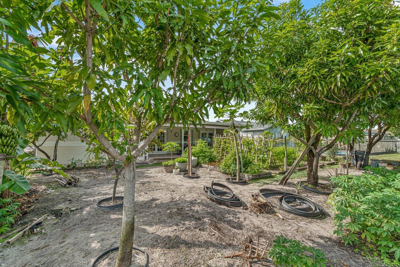 22446 Southwest 65th Avenue Boca Raton, FL 33428 - Photo 25 of 27 028-22446Southwest65thAvenue-BocaRaton-F