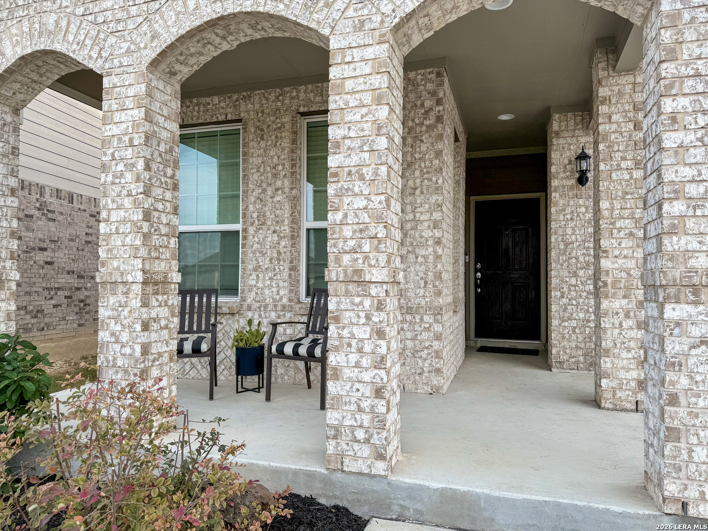 141 Inverness Boerne, TX 78015 - Photo 2 of 33