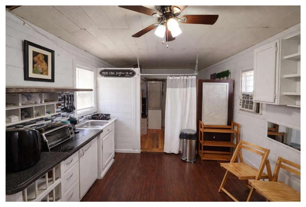 Undisclosed Address Decatur, GA 30032 - Photo 3 of 7