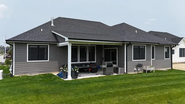 a house that has a garden