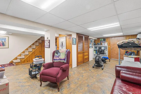 $1,149,000 | 46 Riggs Place, Locust Valley, NY 11560