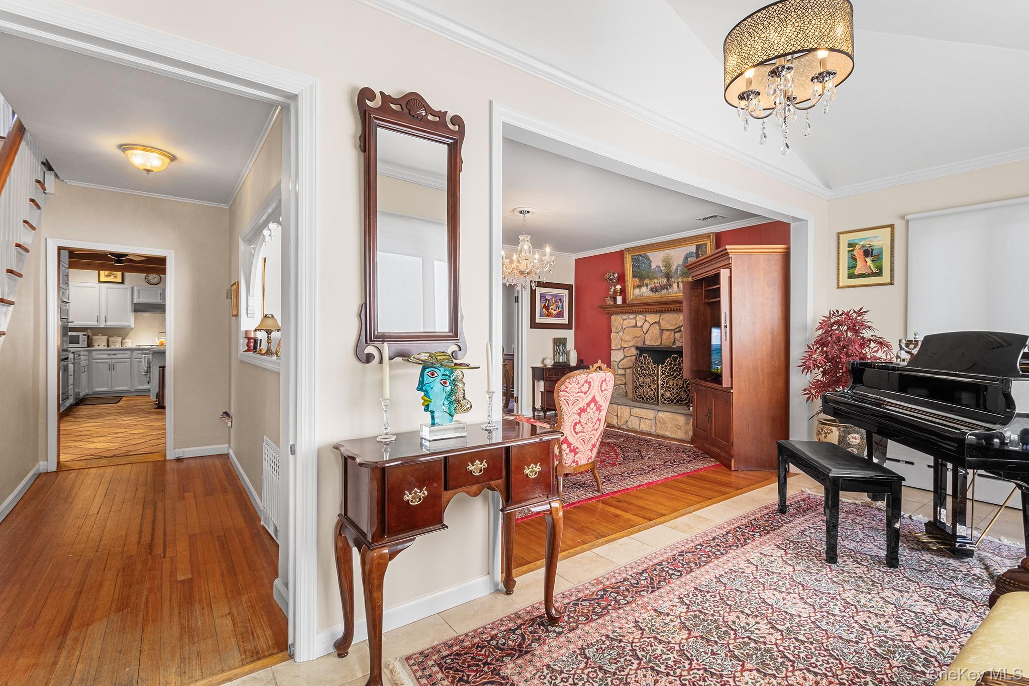 46 Riggs Place Locust Valley, NY 11560 - Photo 7 of 29 a living room with furniture a rug and white walls