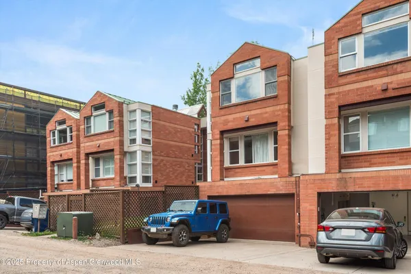 $75,000 | 706 East Hyman Avenue, Unit 706, Aspen, CO 81611